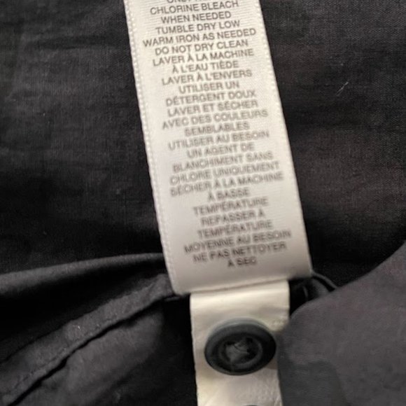 Banana Republic - Camo Print - Long Sleeve - Button Down - Large - Picture 4 of 4